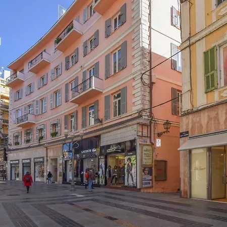 Apartman Amazing In With Outdoor Swimming Pool And 1 Bedrooms *